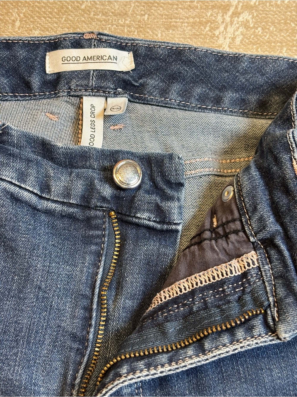 Good American Good Legs Crop Jeans Size 14 / 32 Dark Wash Stretch Skinny Denim - Picture 5 of 6